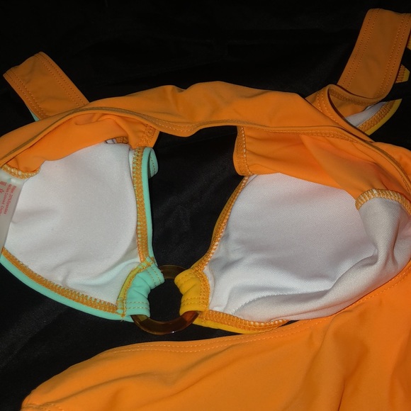 Boutique-Side Out SunnyD Colorblock Swimsuit - Picture 9 of 10